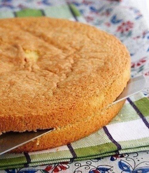 Мы готовим простой, но очень вкусный десерт к семейным чаепитиям! 03