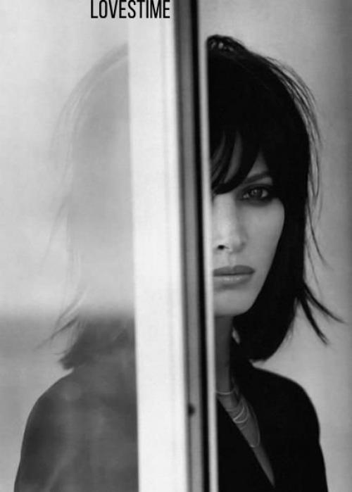 А однажды ты проснешься, и поймешь что рядом с тобой спит человек, которого ты уже давно не любишь.  