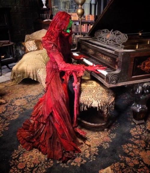 Испанский актер Хавьер ботет пугающе даже без грима выглядит. 06