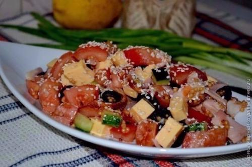 Салат с курицей, овощами и кунжутом. 08 Салат с курицей, овощами и кунжутом. 08