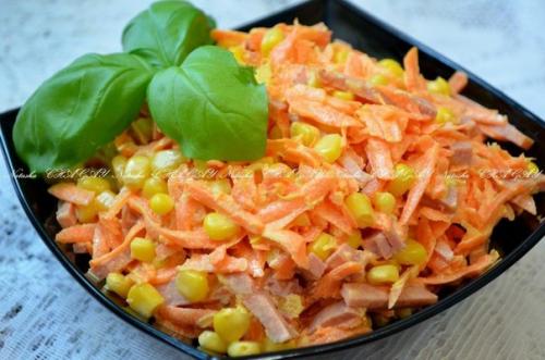 Салат с копченой колбасой и морковью. 04 Салат с копченой колбасой и морковью. 04