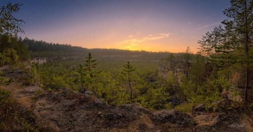 Ребята, побывал во владимирской области (колокша) у статуи головы. 01