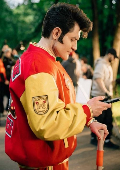 Дава удивил своих поклонников новой фотосессией, примерив образ самого Элвиса Пресли! 04