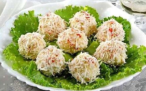 Салат рафаэло.  Ингредиенты: