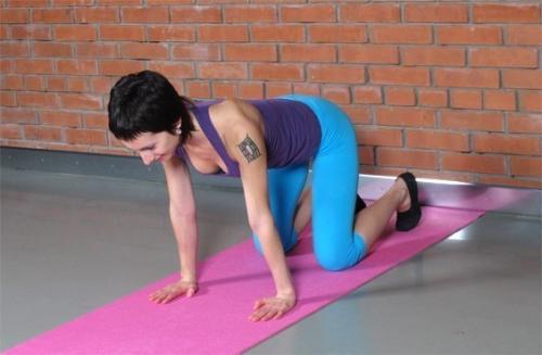 Йога для начинающих: стойка на голове. 04 Йога для начинающих: стойка на голове. 04