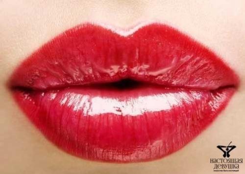 Мы обновляем кожу губ в домашних условиях. Мы обновляем кожу губ в домашних условиях.