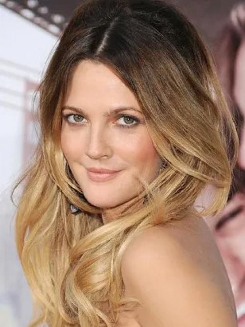 Теперь к важным новостям - Дрю бэрримор не моет ноги каждый день, и они (по ее словам) не пахнут. 02