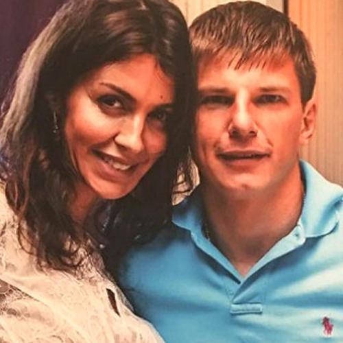 Экс - супруга Аршавина попросила прощения у Барановской, семью которой она разрушила. 03 Экс - супруга Аршавина попросила прощения у Барановской, семью которой она разрушила. 03