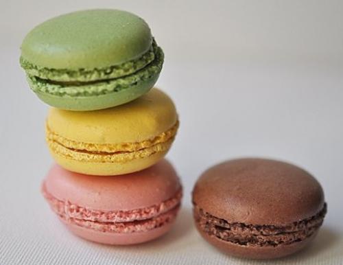 Французские пирожные Макаруны. Французские пирожные Макаруны.
