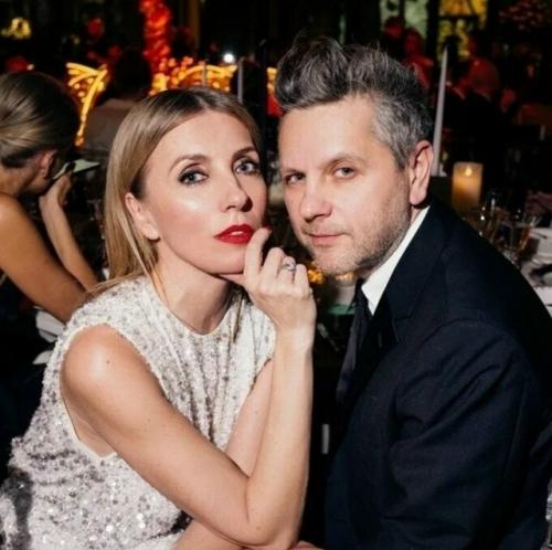 Светлана Бондарчук недавно поделилась трогательным фото с подросшим сынишкой Петей - в январе ему уже исполнилось три года! 02