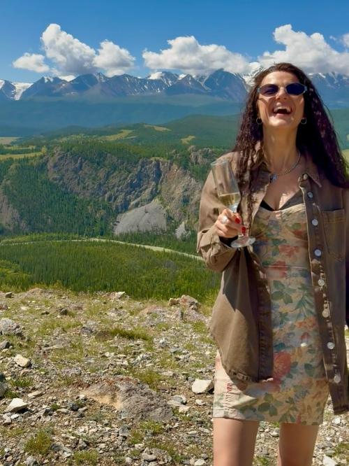 Анастасия сиваева вернулась к роли Даши в новом сезоне Папиных Дочек уже после тяжёлого развода. 04