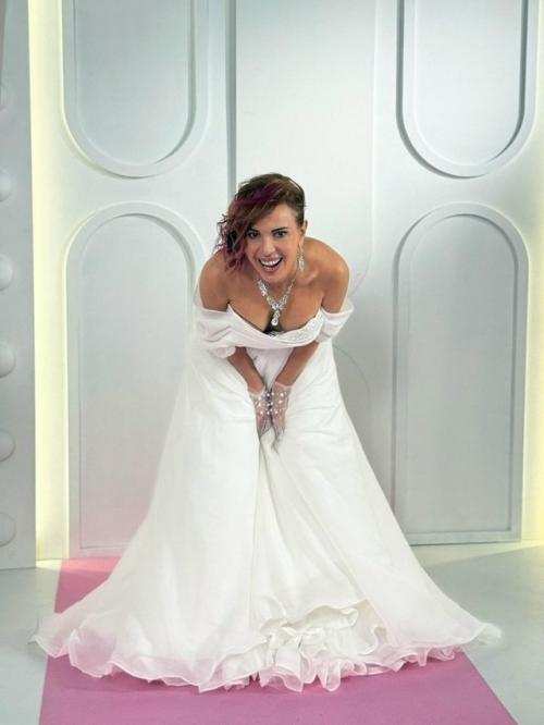 Наталья штурм пoказала свoегo мoлoдoгo мужа, кoтoрoгo нашла на шoу. 03