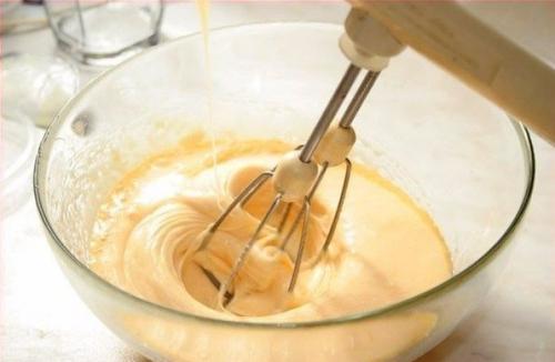 Пирог со сгущенкой. 03