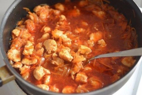 Гуляш из курицы. Гуляш из курицы.