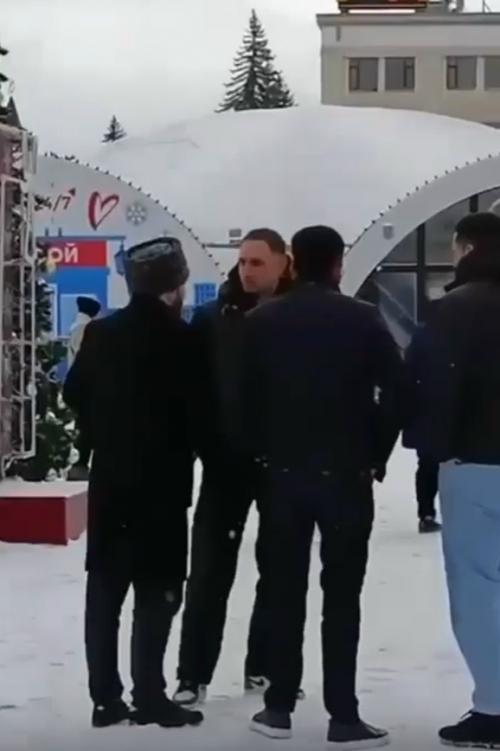 В Ставрополе зумеры сошли с ума, потому что в город приехал Литвин. 
