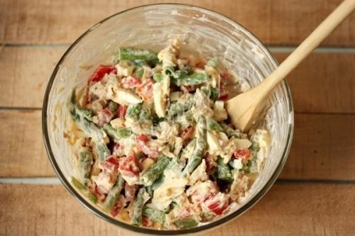 Салат Шедевр с курицей и сладким перцем отлично подойдет к новогоднему столу! 05 Салат Шедевр с курицей и сладким перцем отлично подойдет к новогоднему столу! 05