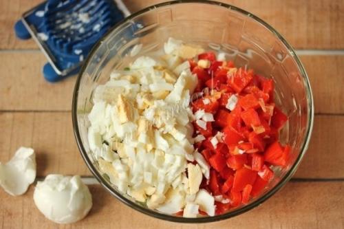 Салат Шедевр с курицей и сладким перцем отлично подойдет к новогоднему столу! 03 Салат Шедевр с курицей и сладким перцем отлично подойдет к новогоднему столу! 03