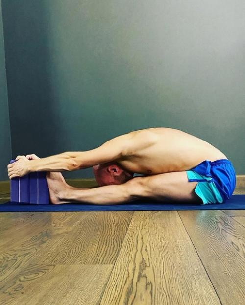 Пластике Дмитрия хрусталёва можно только позавидовать! 01