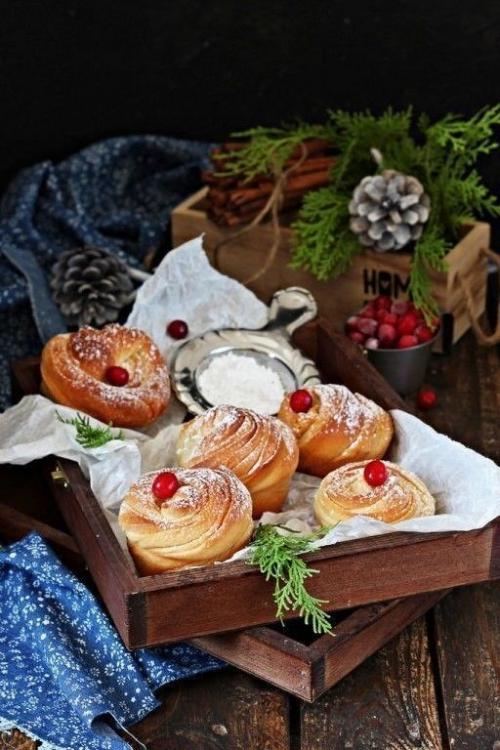 Мы готовим выпечку в американском стиле.  