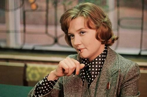 В возрасте 83 лет ушла из жизни выдающаяся актриса Вера алентова. 01