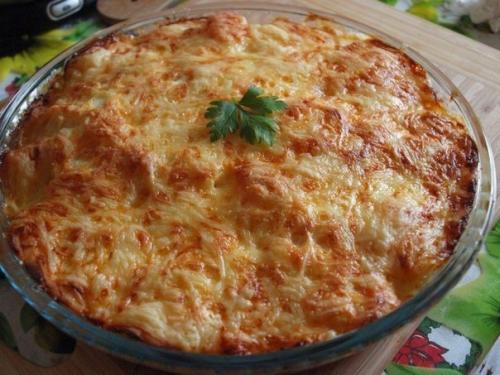 Нежная запеканка из индейки с рисом.

