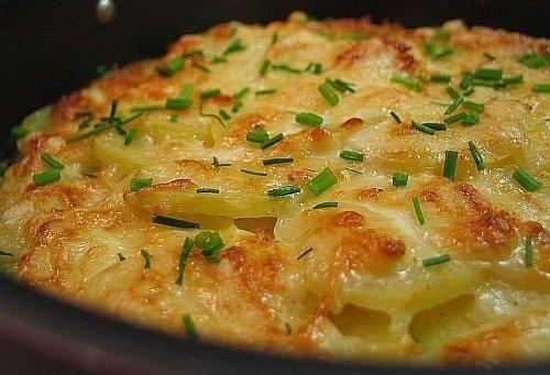 Картофель запеченый в молоке.