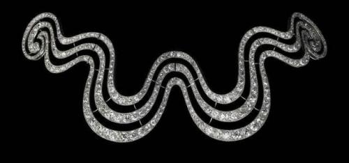 В музее Виктории и Альберта в Лондоне открылась грандиозная выставка, посвящённая дому Cartier. 02