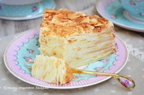 Этот Наполеон просто невероятно вкусный.