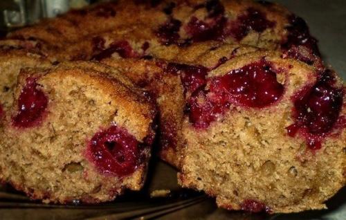 Кофейный кекс с вишней.

