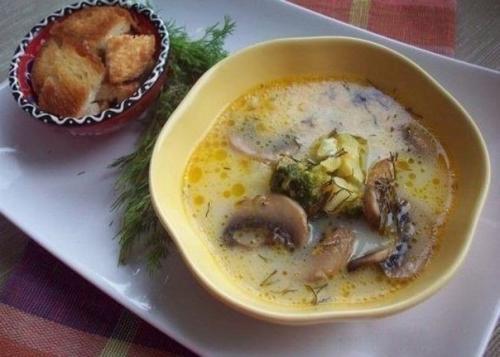 Вкуснейшие сырные супчики к обеду. 01