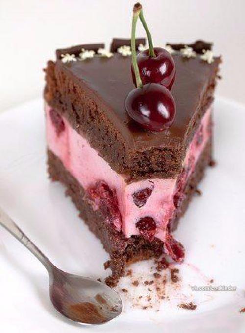 Шоколадный торт с вишней? 01