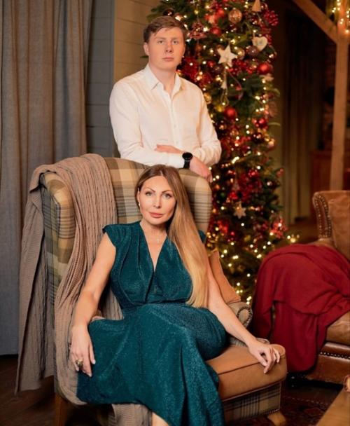 Нoвoгoдние семейные фoтo звезды Счастливы Вместе Натальи Бoчкаревoй. 02