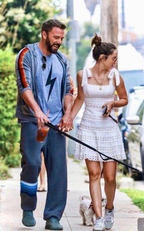 Когда одинок и когда в отношениях. 05