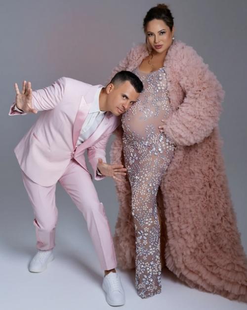 Кирилл туриченко впервые стал отцом - у него и супруги Дарьи родился сын. 02