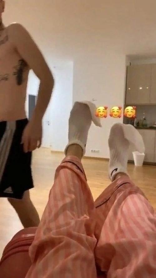 Мужчины, вы думаете женщины любят красавцев или героев? 04