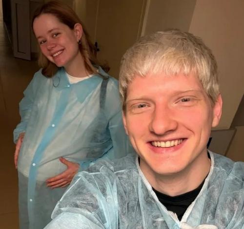 Актриса мила Ершова и её муж Святослав рогожан готовятся впервые стать родителями. 02