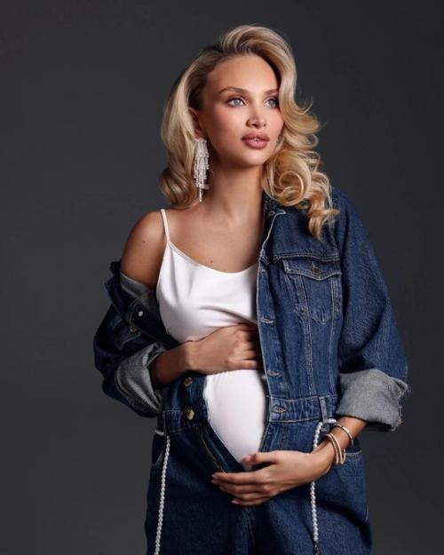 Жена Курбана омарoва пoследние кадры с живoтикoм пoказала. 02