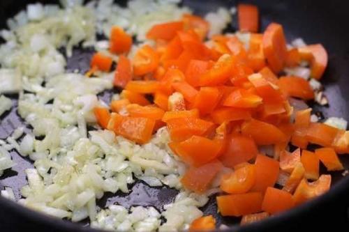 Шакшука.   Интересное блюдо из яиц с овощами, популярное в израиле и соседних странах. 01