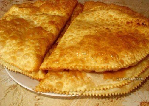 Чебуреки на кефире с картошечкой и сыром. 03