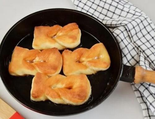 Пышки - пустышки.  Необходимые ингредиенты: 07