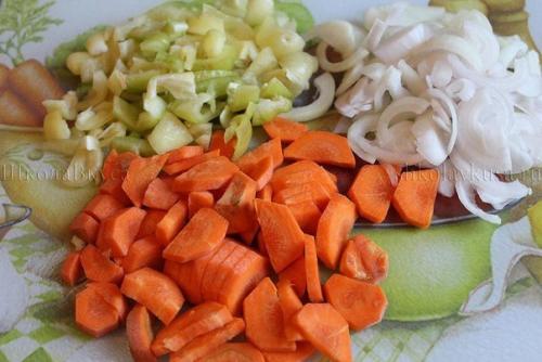 Овощное рагу с курицей. 04