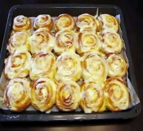 Обалденные завитушки с творогом и заливкой из сметаны. 01 Обалденные завитушки с творогом и заливкой из сметаны. 01