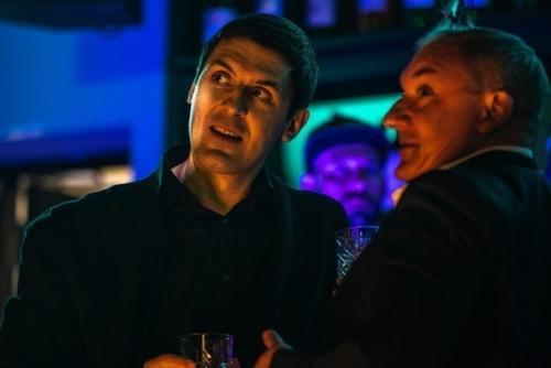 Павел Деревянко и Оксана акиньшина на сьемках сериала Беспринципные по мотивам рассказа Александра цыпкина. 05