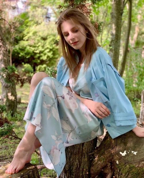 Звезда Папиных Дочек Лиза Арзамасова.