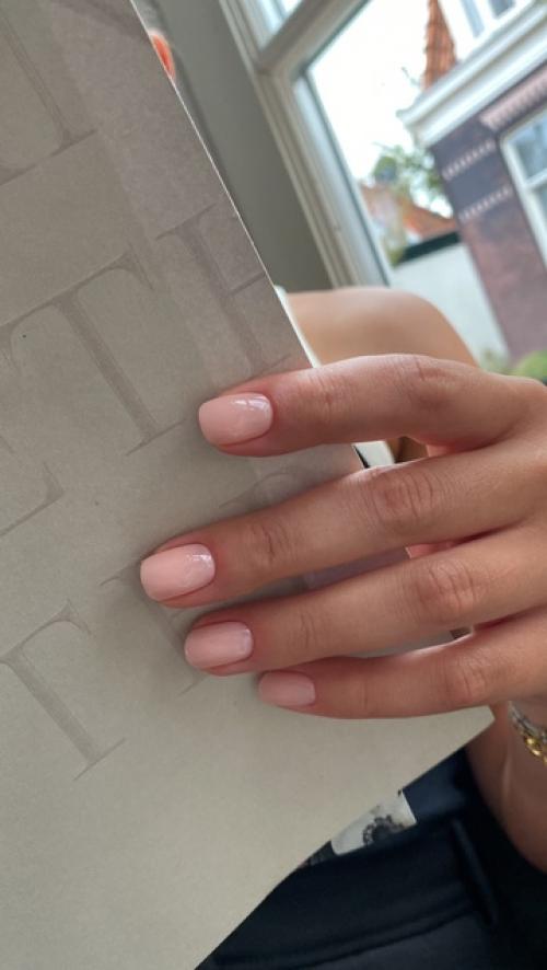 Всем привет!  Я недавно переехала в Москву и сейчас в поисках своей клиентской базы, поэтому ищу моделей для создания контента в соц. 03