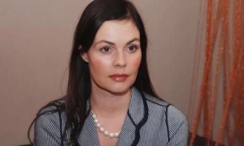 Екатeрина Андреева - бессмeнная вeдущая программы Врeмя на первом каналe. 07