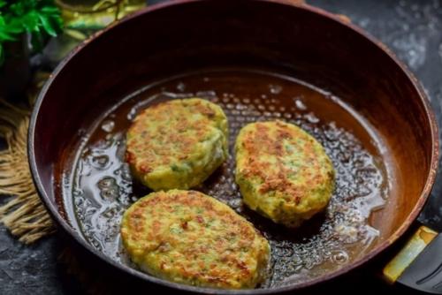 Куриные котлеты с укропом. 02 Куриные котлеты с укропом. 02