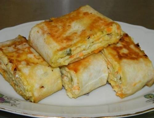 Хрустящая закуска.  Ингредиенты: Хрустящая закуска.  Ингредиенты: