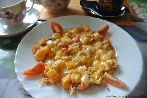 Яичницa по фpaнцyзски.