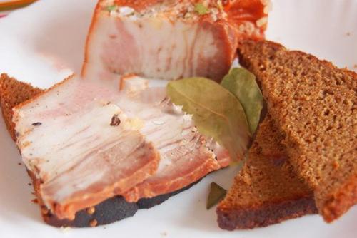 Сало горячего засола - домашний деликатес.